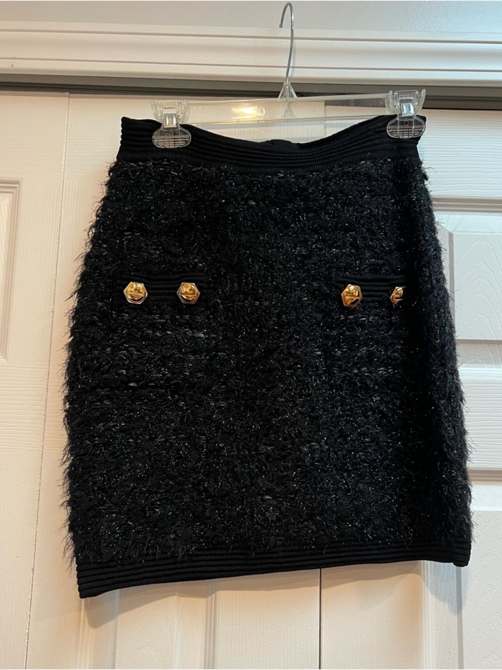 Balmain Paris Black Textured fitted tweed Mini Skirt with Gold Button Detail 42